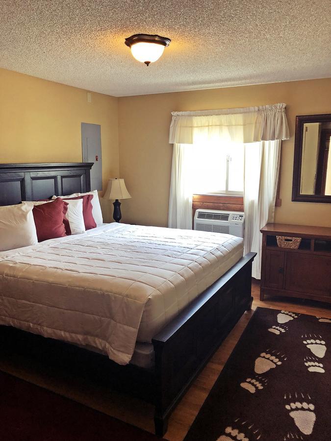 Yellowstone Condos & Suites Gardiner Ngoại thất bức ảnh