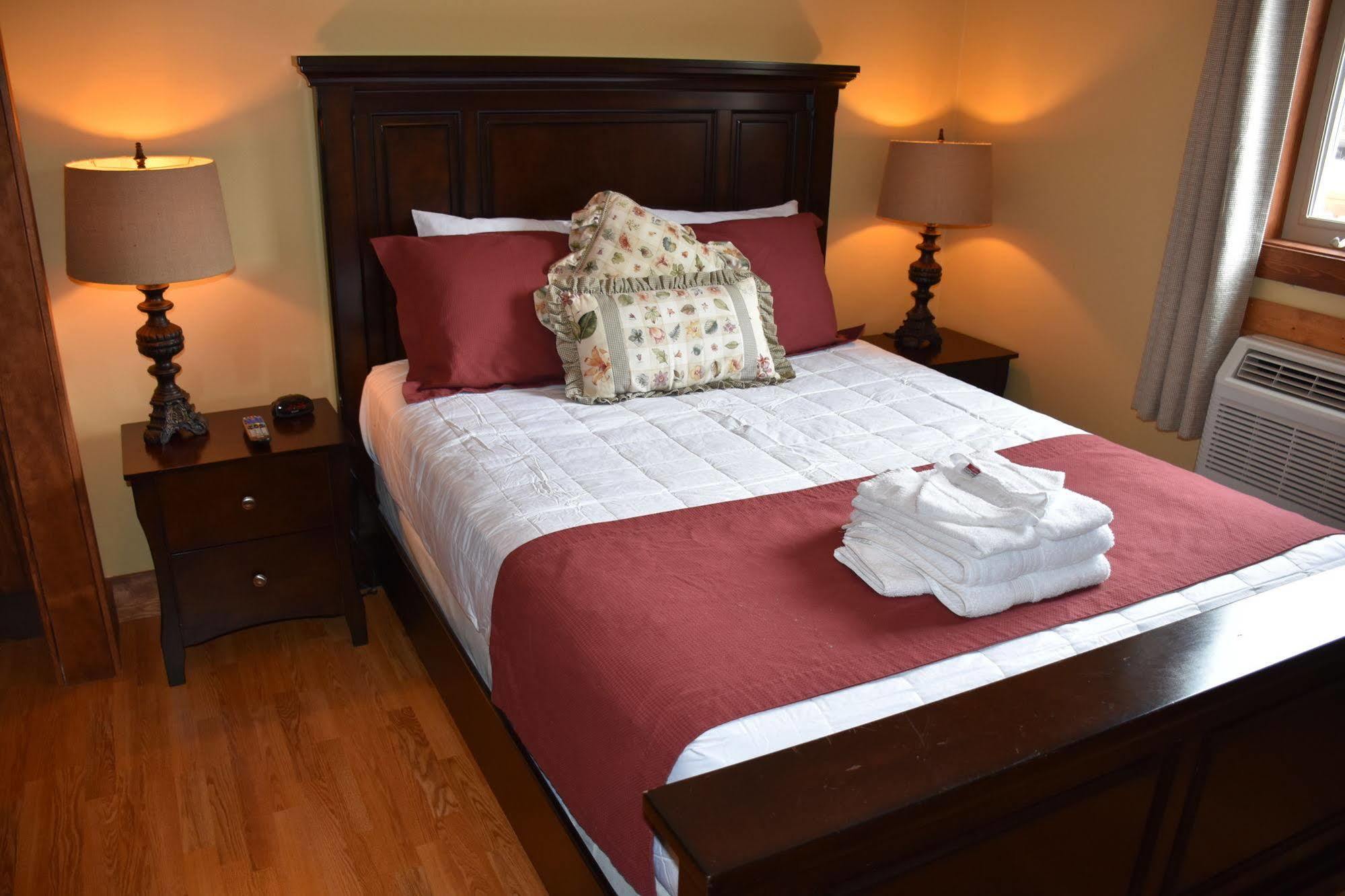 Yellowstone Condos & Suites Gardiner Ngoại thất bức ảnh