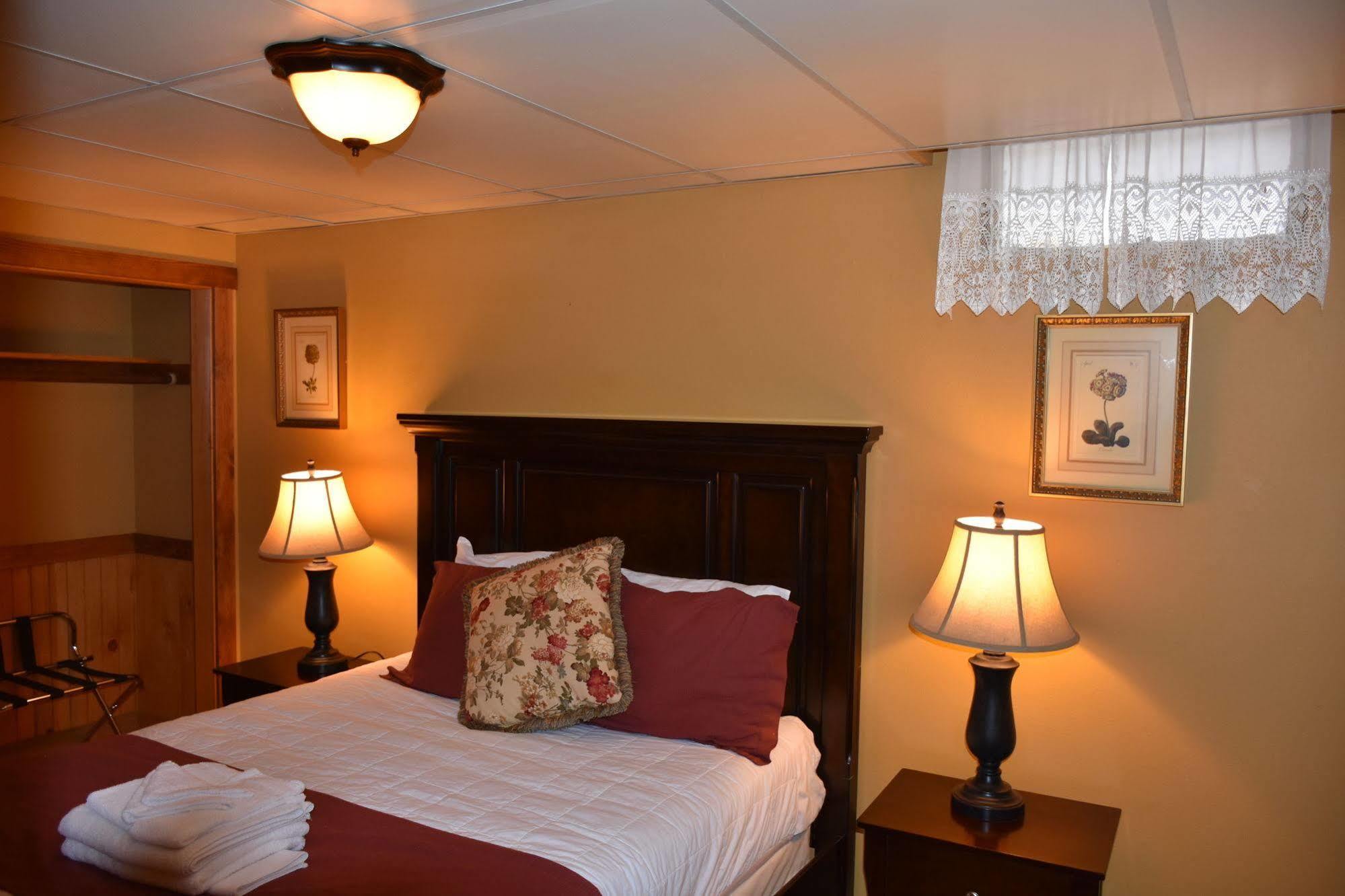 Yellowstone Condos & Suites Gardiner Ngoại thất bức ảnh