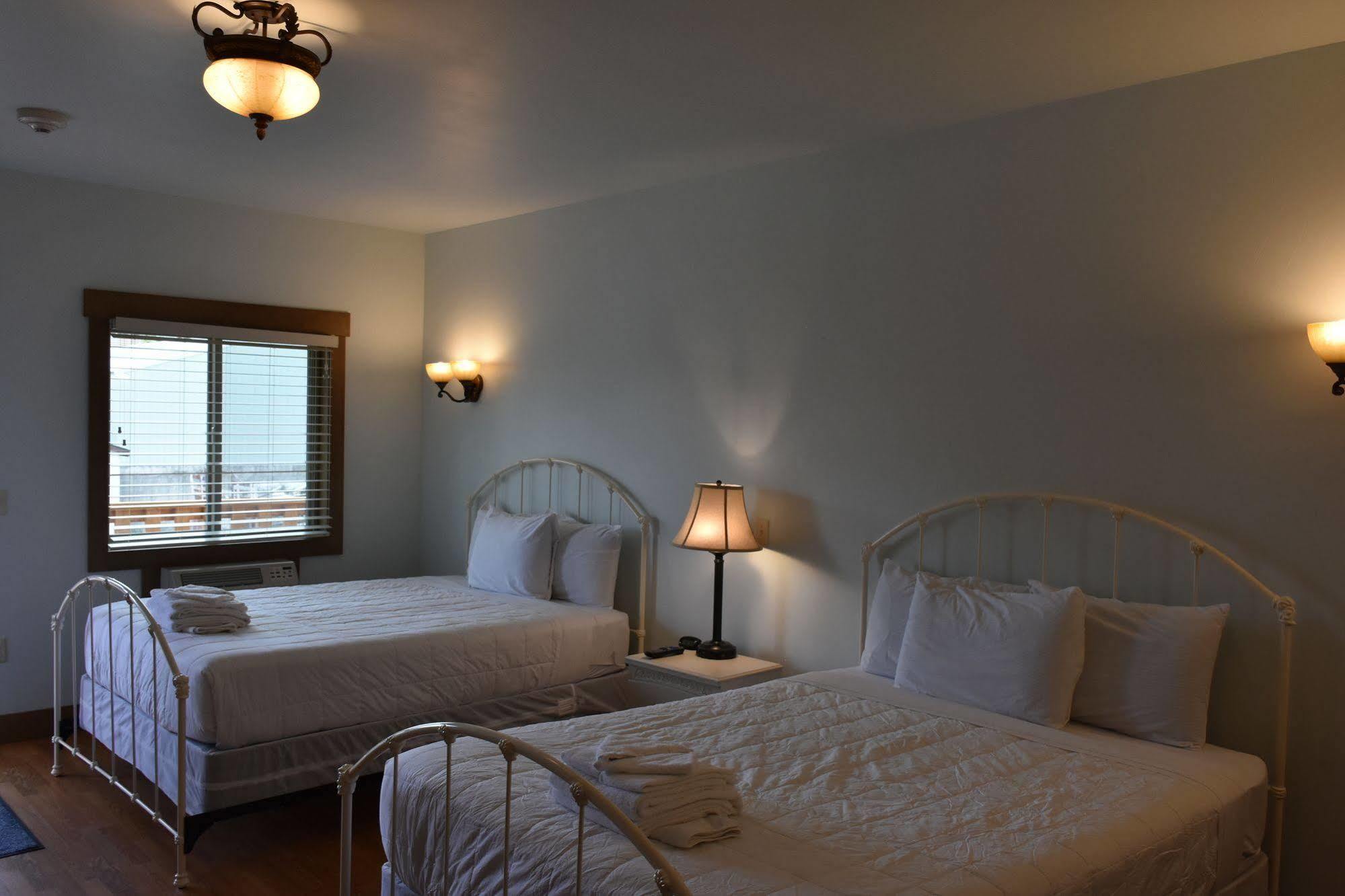 Yellowstone Condos & Suites Gardiner Ngoại thất bức ảnh