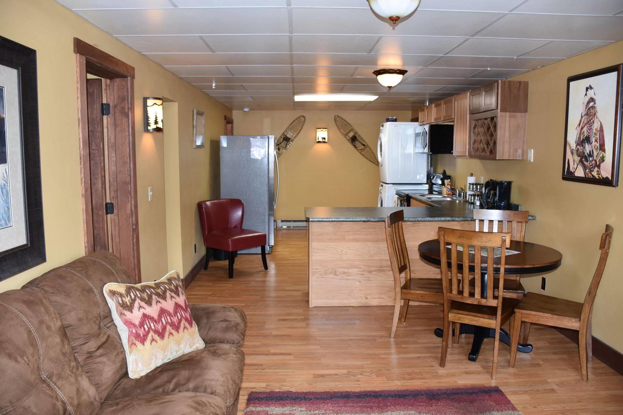Yellowstone Condos & Suites Gardiner Ngoại thất bức ảnh